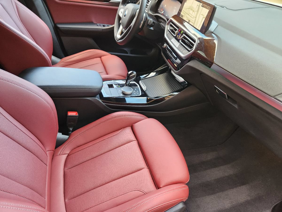 Used 2024 BMW X3 xDrive30i AWD/4WD image 28