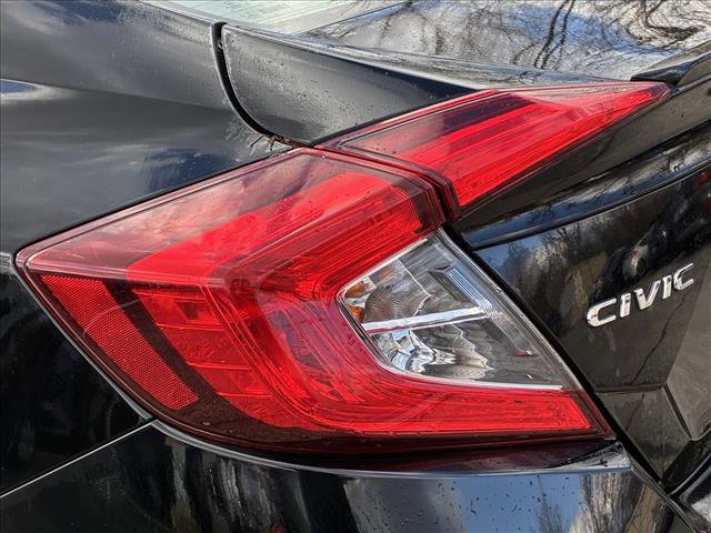 Used 2019 Honda Civic Sport image 11