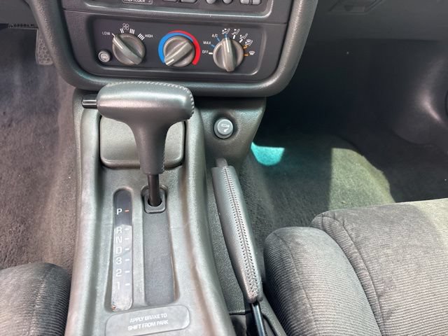 Used 1994 Pontiac Firebird Coupe RWD image 12