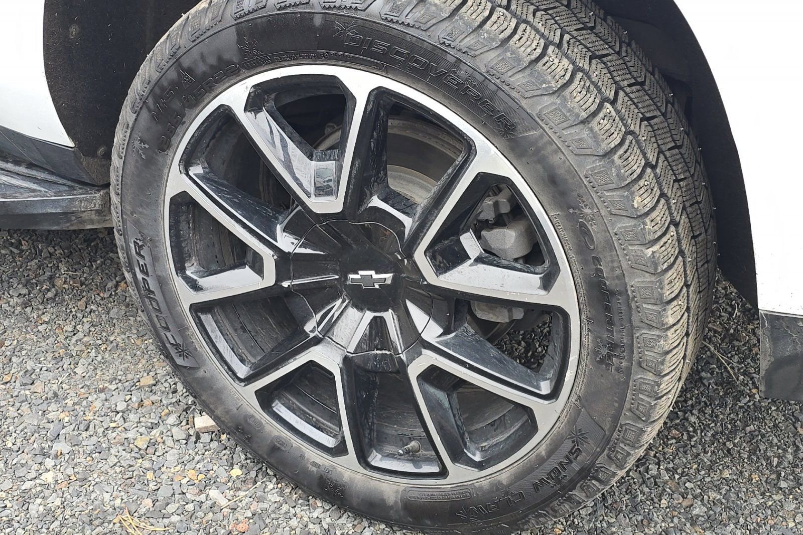 Used 2021 Chevrolet Suburban RST image 8