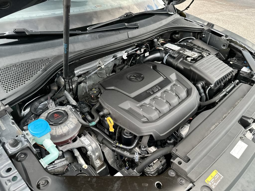 Used 2022 Volkswagen Tiguan SE R-Line FWD image 26