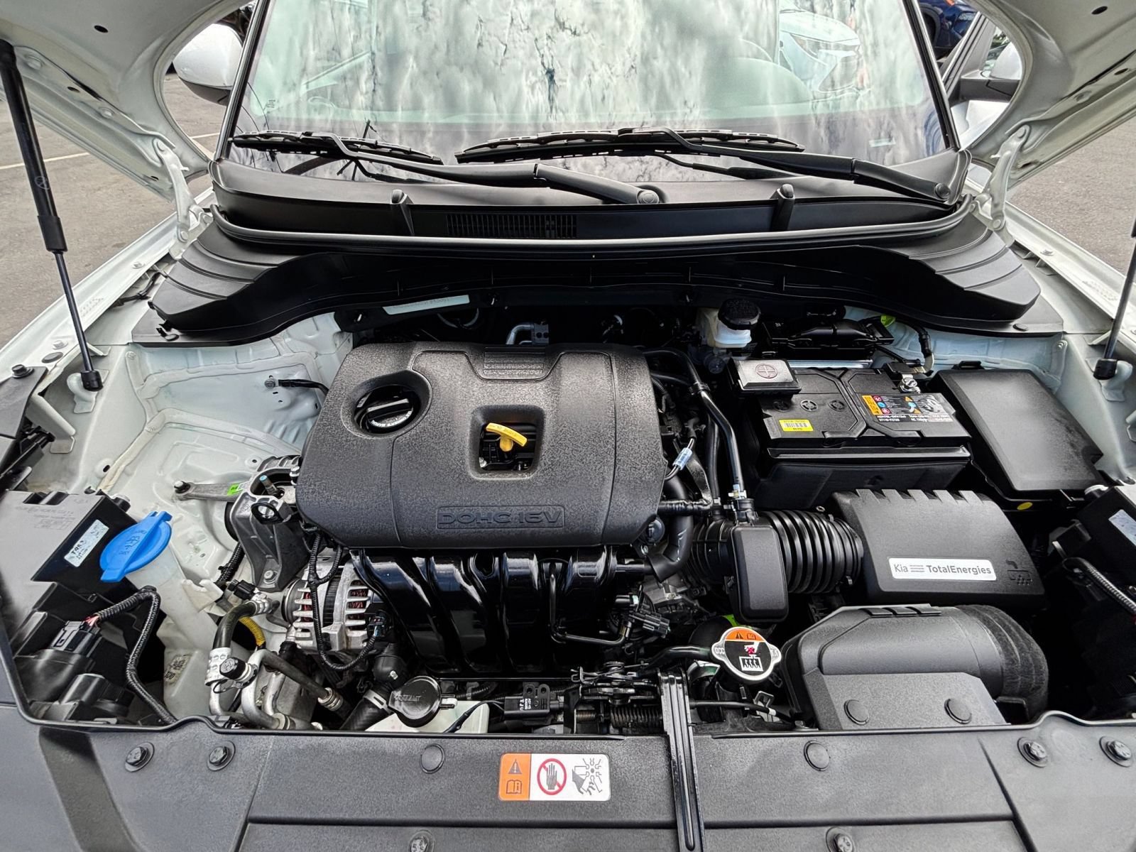 Used 2025 Kia Soul LX w/ LX Technology Package FWD image 30
