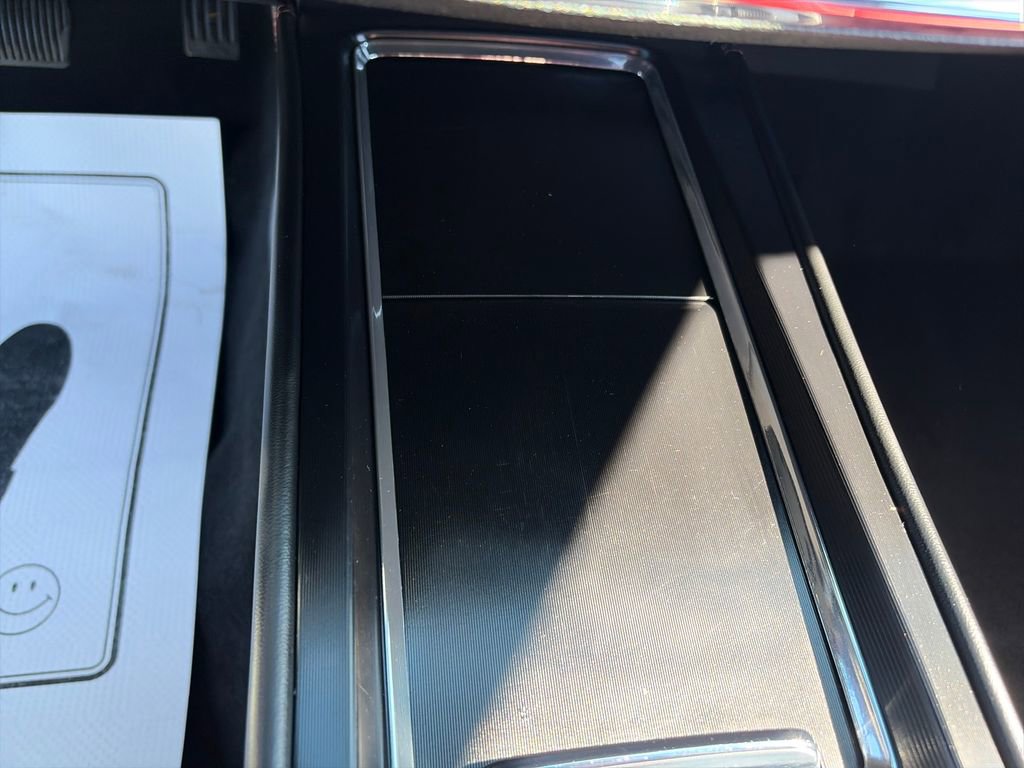 Used 2025 Lincoln Corsair Grand Touring image 24