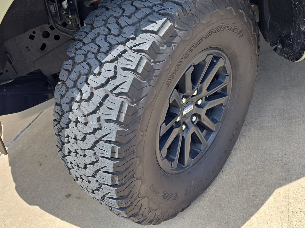 Used 2025 Ford F150 Raptor AWD/4WD image 33