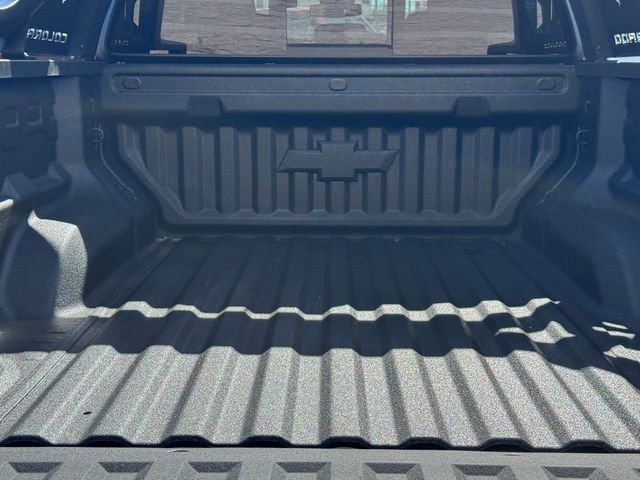 New 2026 Chevrolet Colorado Trail Boss w/ Midnight Edition image 13