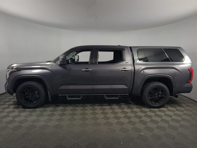 Used 2022 Toyota Tundra SR5 w/ Convenience Package RWD image 4