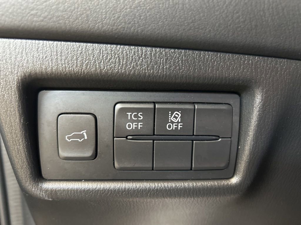 Used 2018 MAZDA CX-5 Touring w/ Preferred Equipment Package image 22