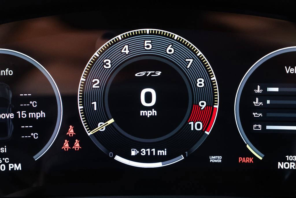 Used 2026 Porsche 911 GT3 RWD image 26