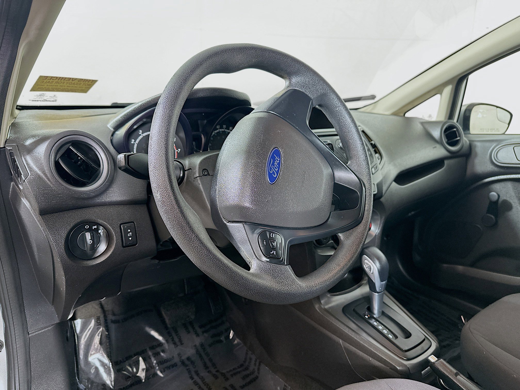 Used 2014 Ford Fiesta S FWD image 9