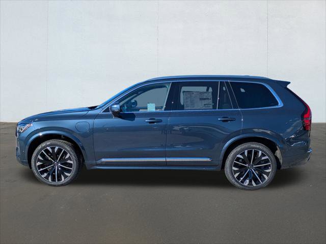 New 2026 Volvo XC90 T8 Plus w/ Protection Package Premier image 3