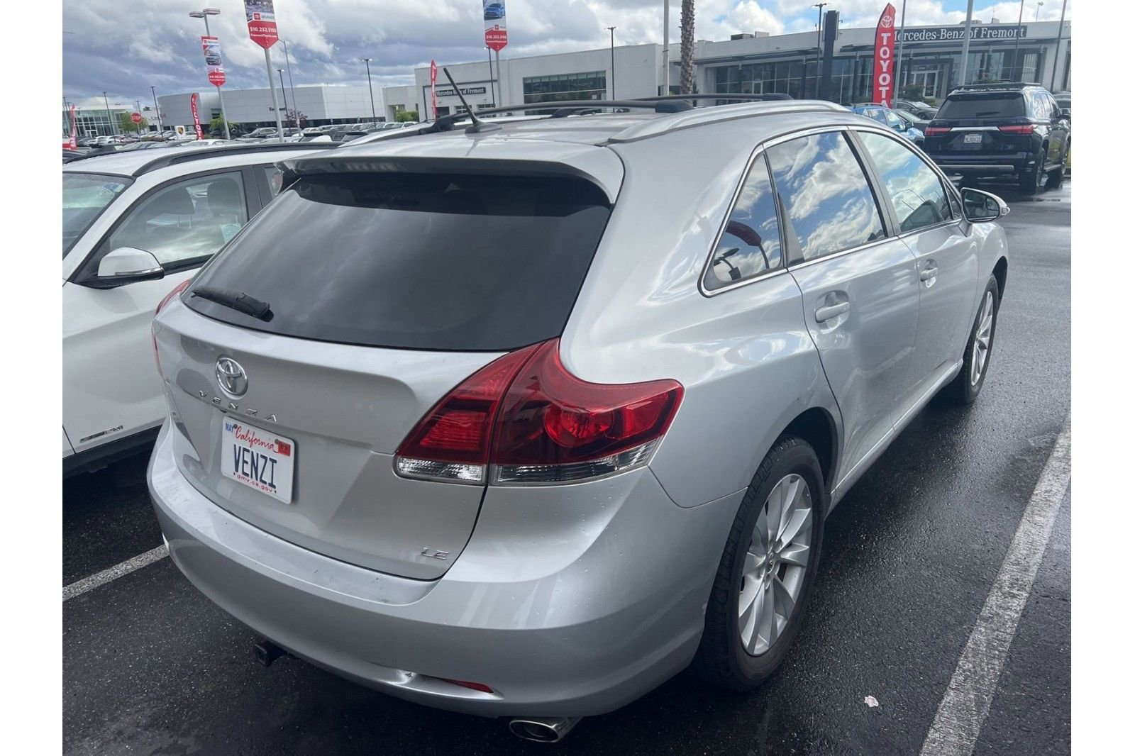 Used 2013 Toyota Venza LE FWD image 4