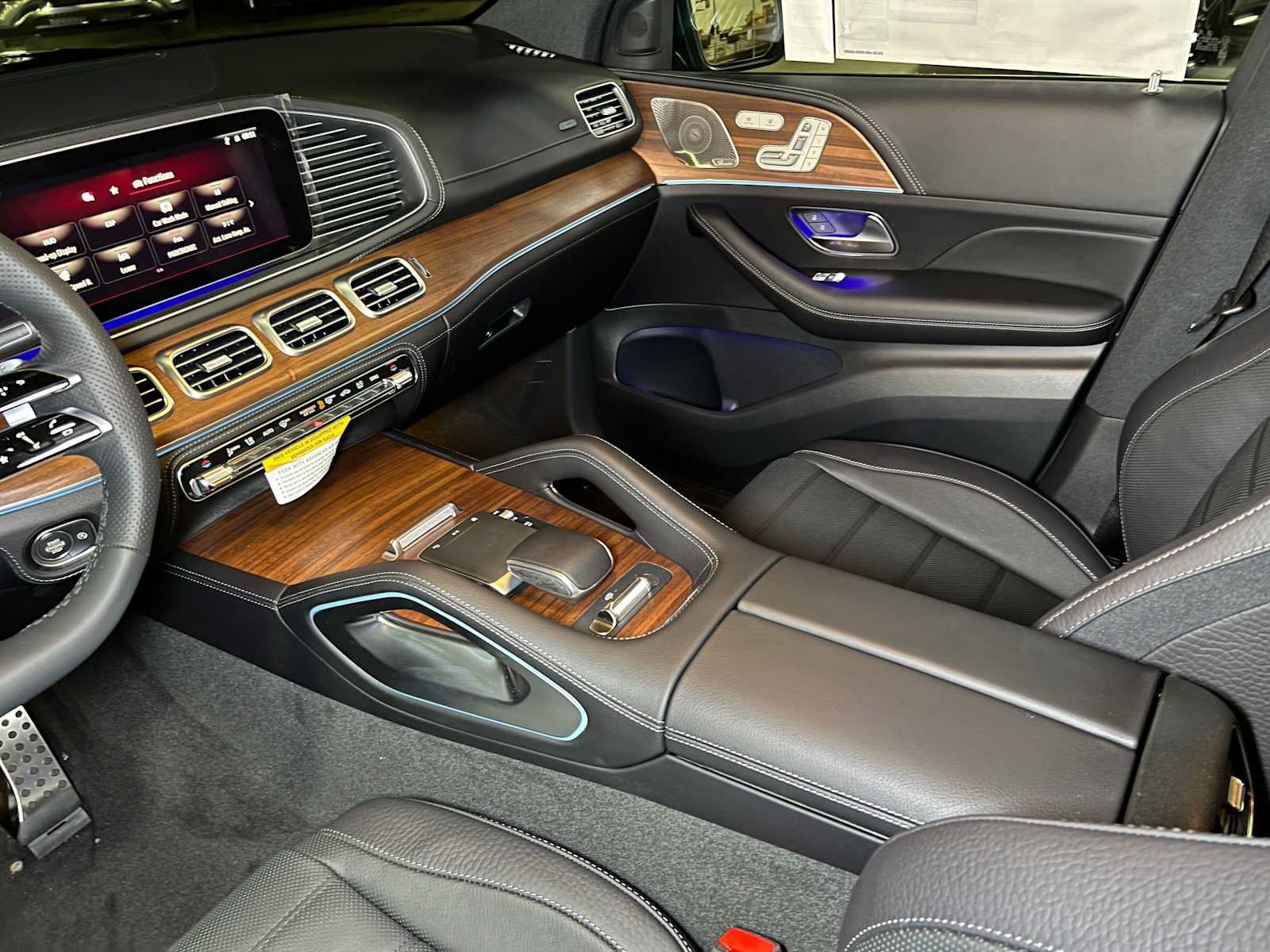 New 2026 Mercedes-Benz GLS 580 4MATIC image 45