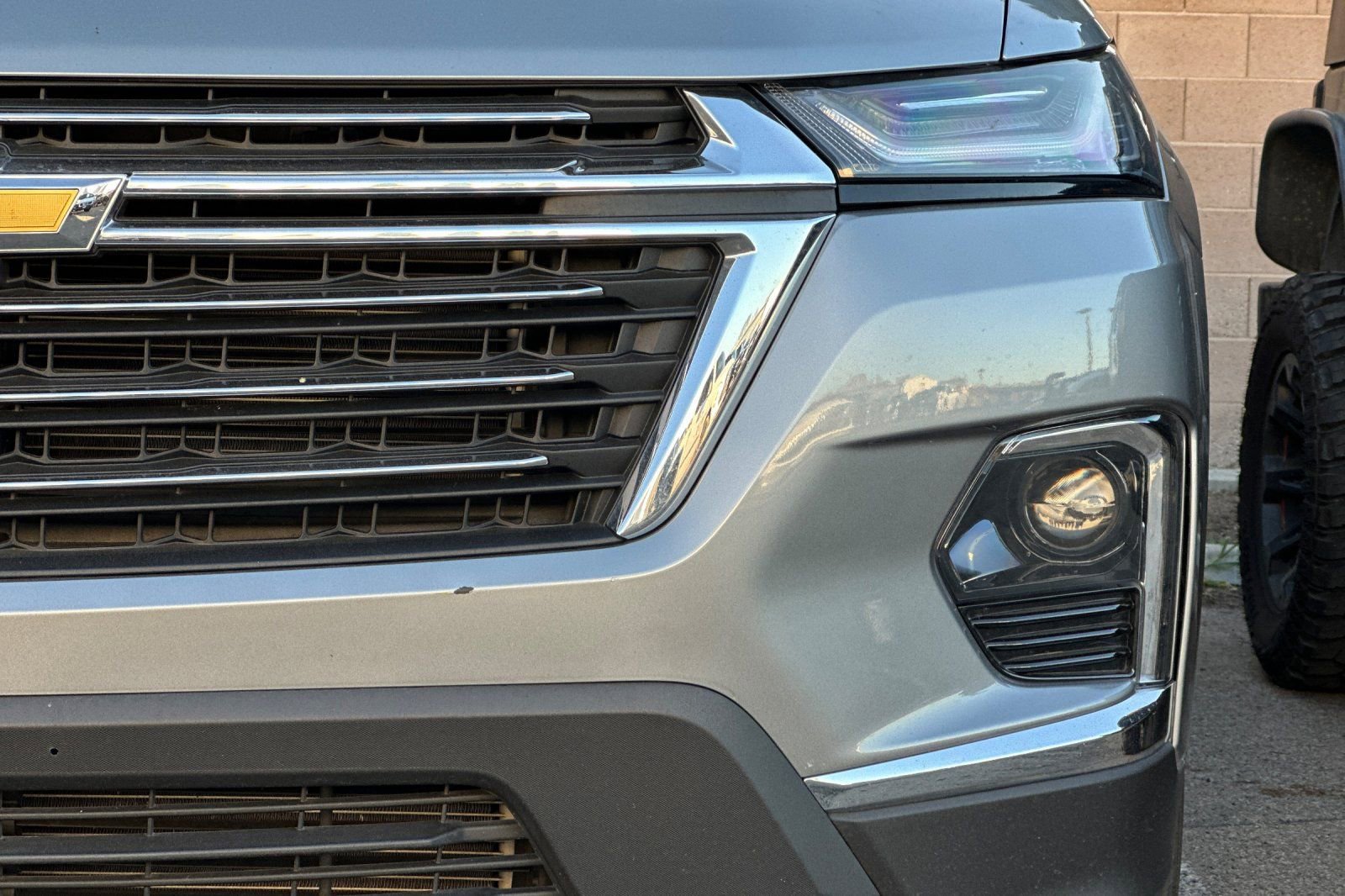 Used 2023 Chevrolet Traverse LT image 10