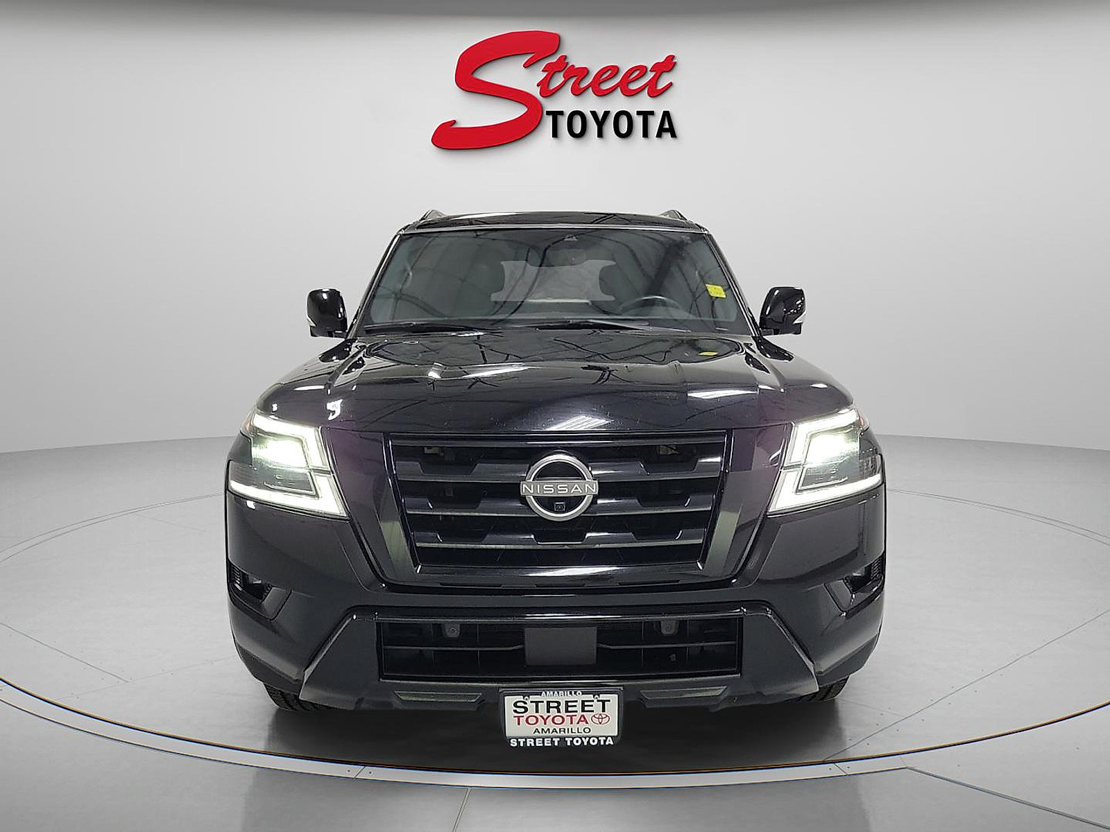 Used 2022 Nissan Armada SL w/ Midnight Edition Package RWD image 6