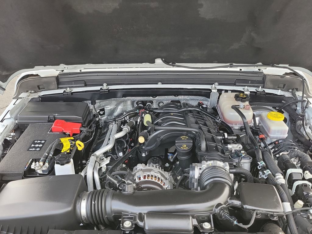 Used 2024 Jeep Wrangler Rubicon image 25