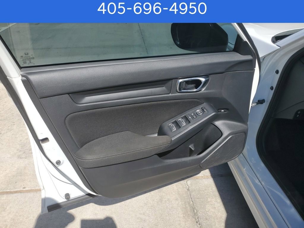 Used 2023 Honda Civic Sport image 15