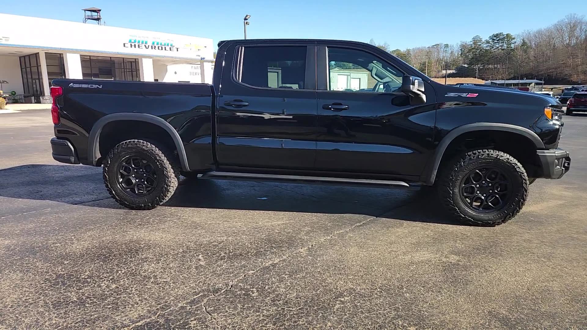 Used 2023 Chevrolet Silverado 1500 ZR2 w/ ZR2 Bison Edition AWD/4WD image 18