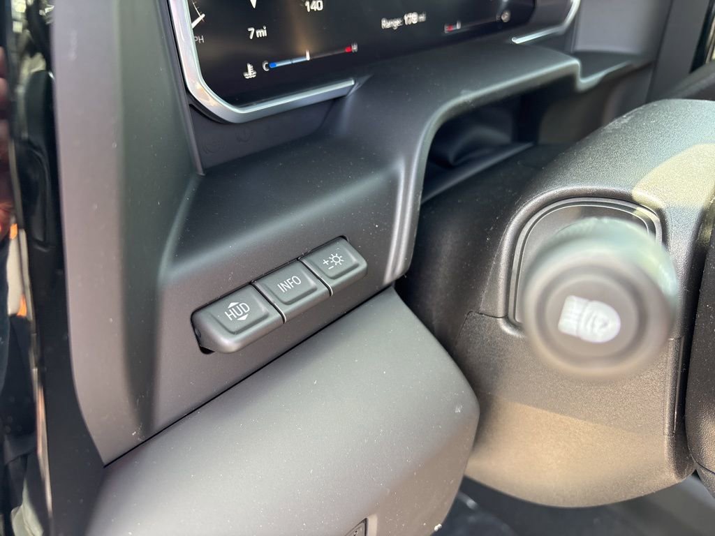 New 2026 GMC Sierra 2500 AT4 w/ AT4 Premium Plus Package image 18