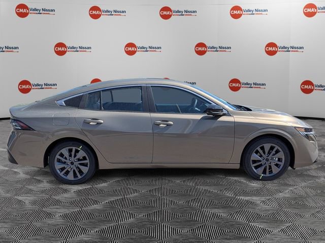 New 2026 Nissan Sentra SL w/ Floor Mat Package FWD image 4