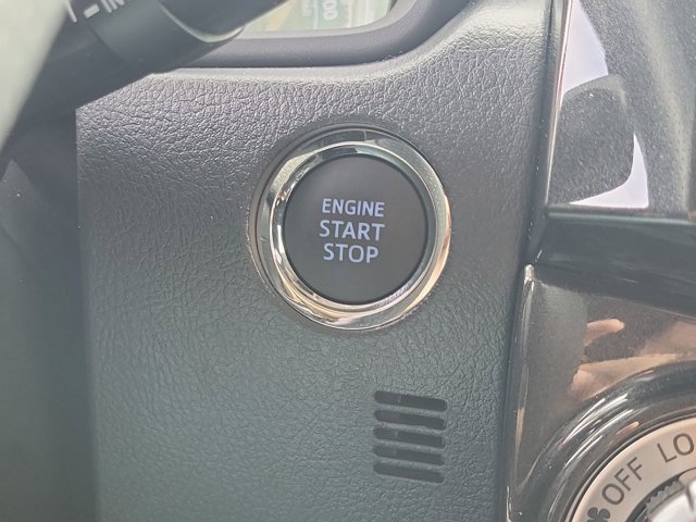 Used 2023 Toyota 4Runner TRD Off-Road image 33