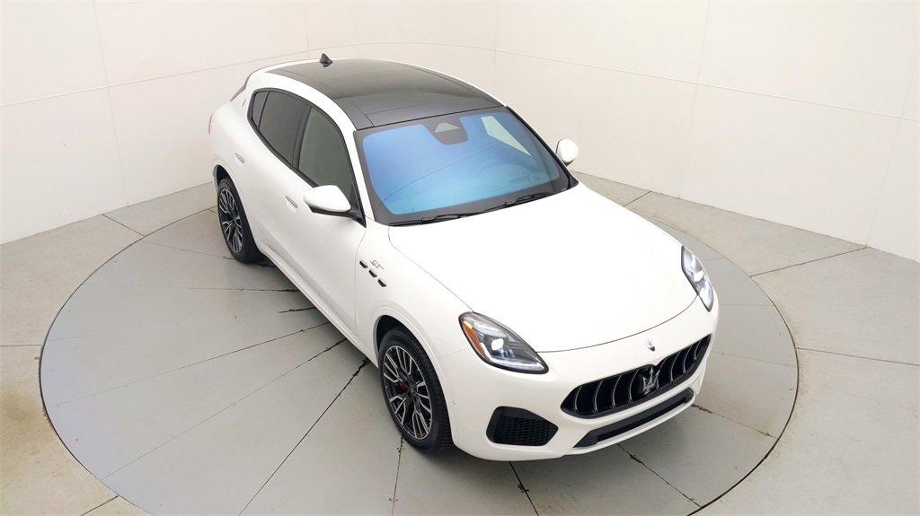 New 2024 Maserati Grecale GT image 23