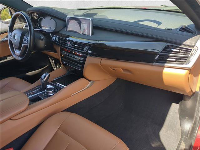 Used 2018 BMW X6 sDrive35i RWD image 23