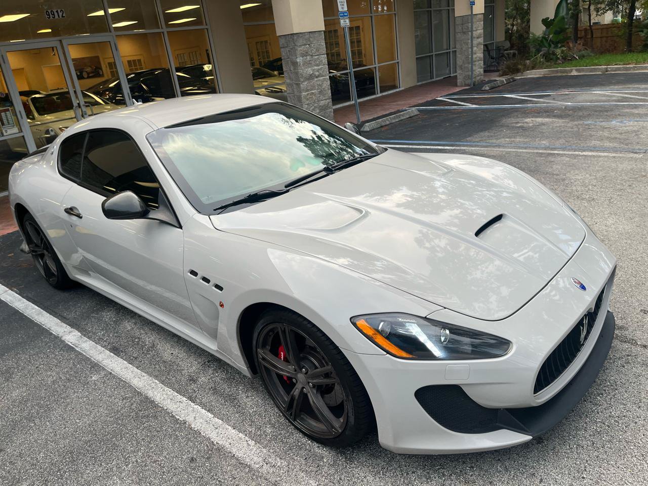 Used 2016 Maserati GranTurismo MC Centennial RWD image 2