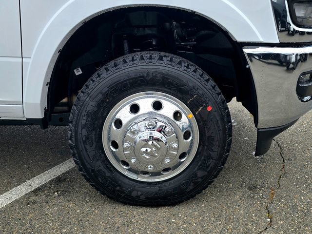 New 2026 RAM 3500 Big Horn AWD/4WD image 36