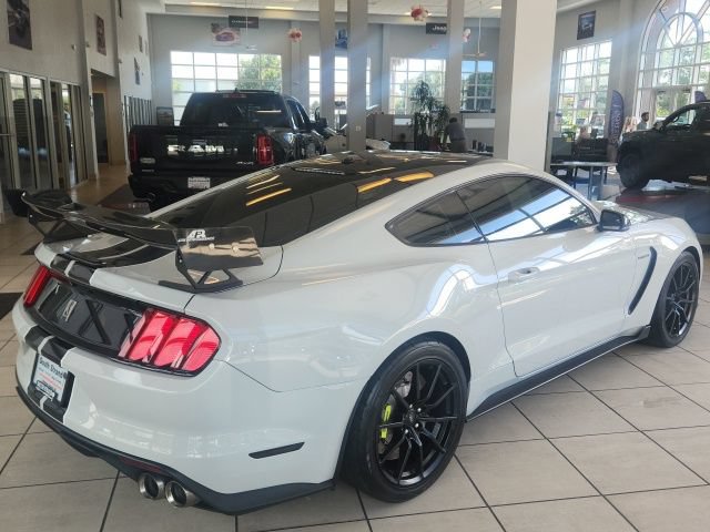 Used 2016 Ford Mustang Shelby GT350 w/ Technology Package RWD image 12