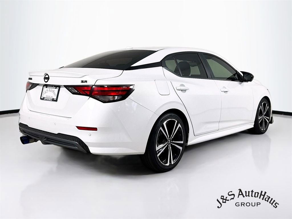 Used 2021 Nissan Sentra SR w/ SR Premium Package image 7