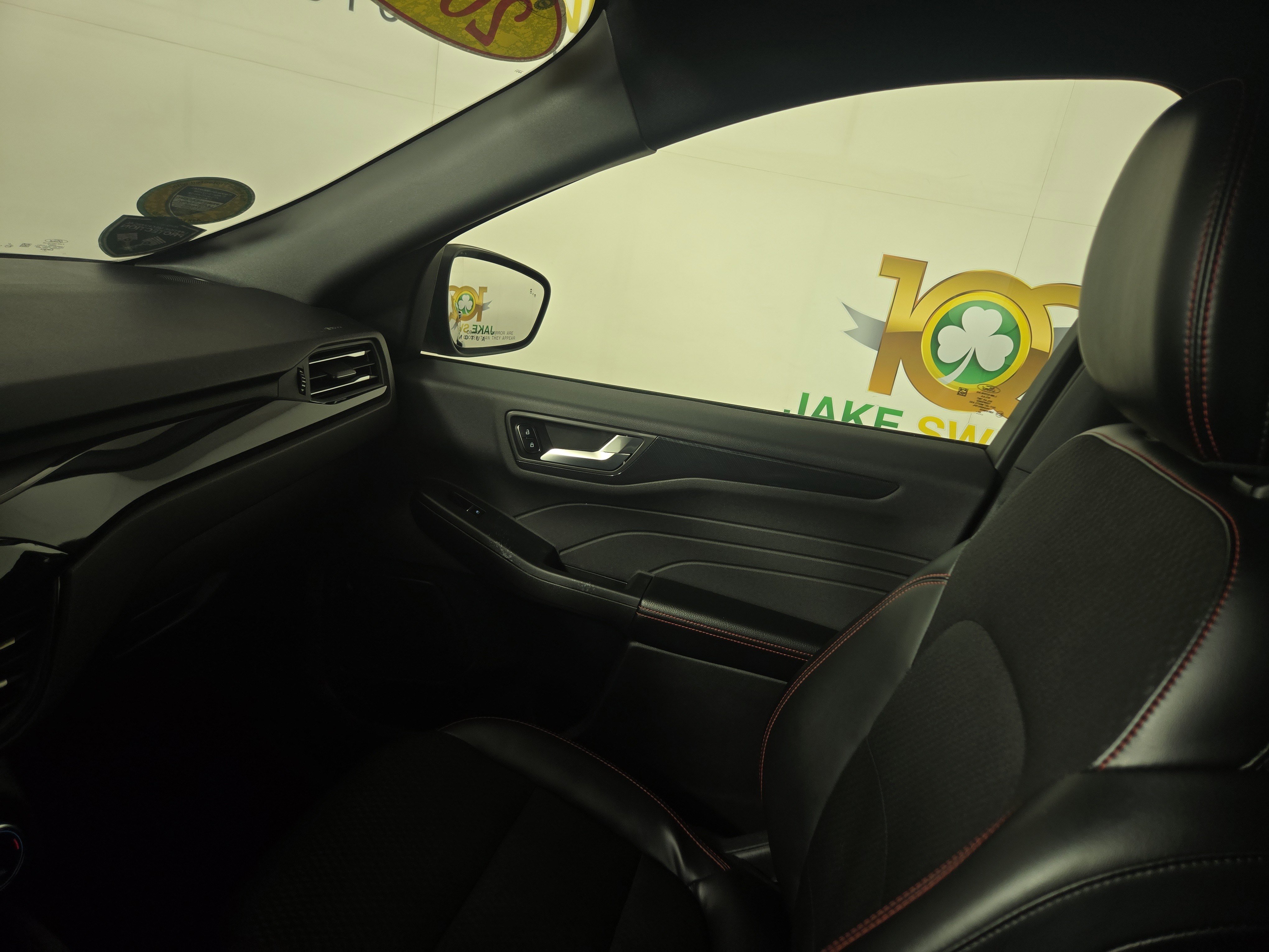 Used 2025 Ford Escape ST-Line Select image 23