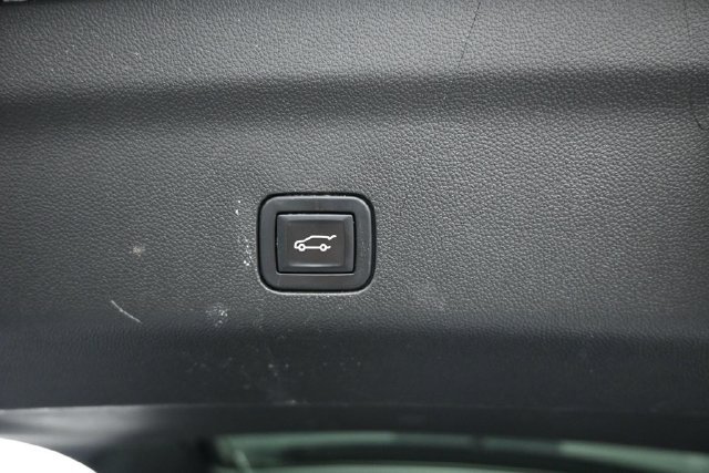 Used 2023 Chevrolet Tahoe RST AWD/4WD image 38