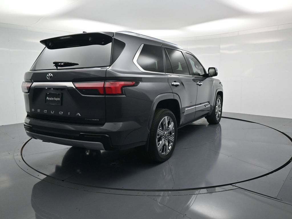 Used 2025 Toyota Sequoia Capstone image 30