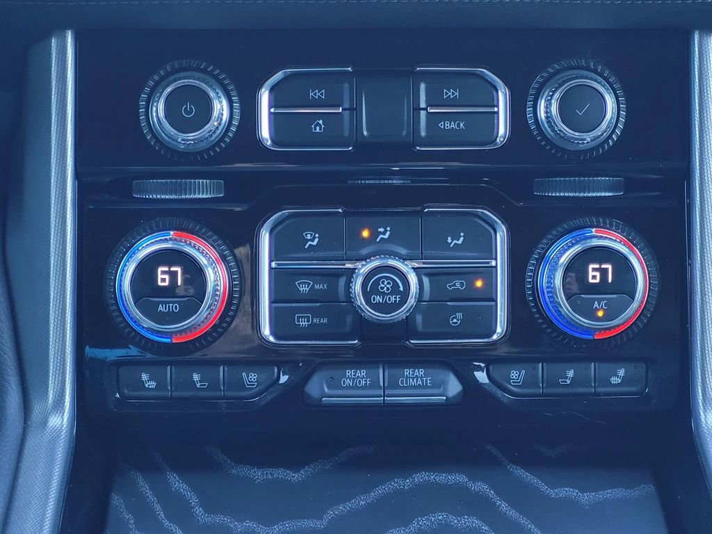 Used 2023 GMC Yukon Denali w/ Denali Reserve Package image 20