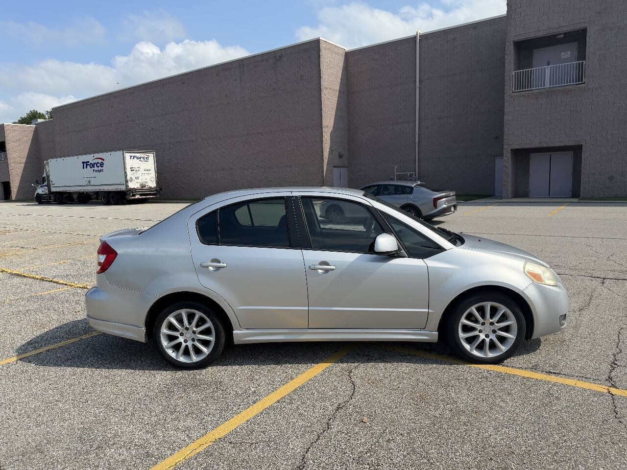 Used 2008 Suzuki SX4 Sport FWD image 5