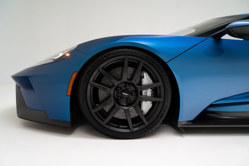 Used 2019 Ford GT RWD image 9