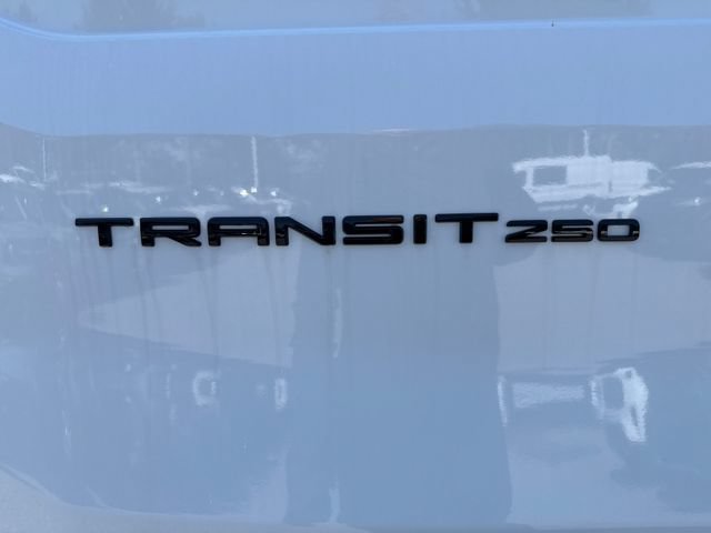 New 2026 Ford Transit 250 148 Medium Roof RWD image 31