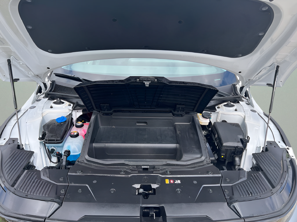 Certified 2024 Hyundai Ioniq 5 SEL AWD/4WD image 10