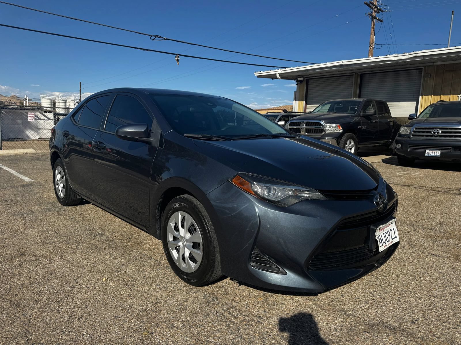 Used 2019 Toyota Corolla L FWD image 1