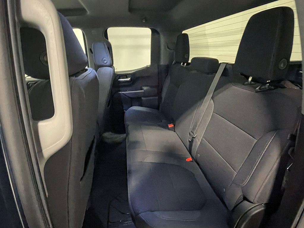 Used 2021 Chevrolet Silverado 1500 LT image 22