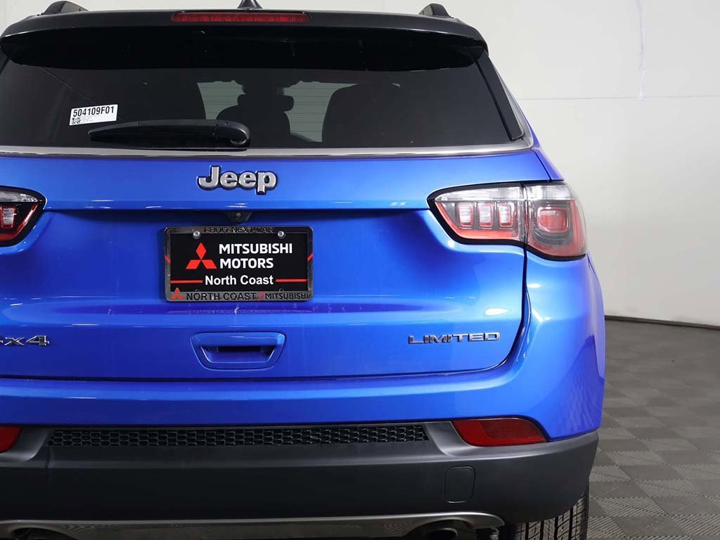 Used 2023 Jeep Compass Limited image 16