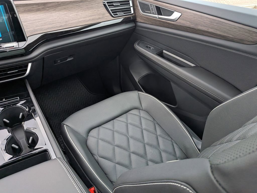 New 2026 Volkswagen Atlas SEL Premium R-Line image 21