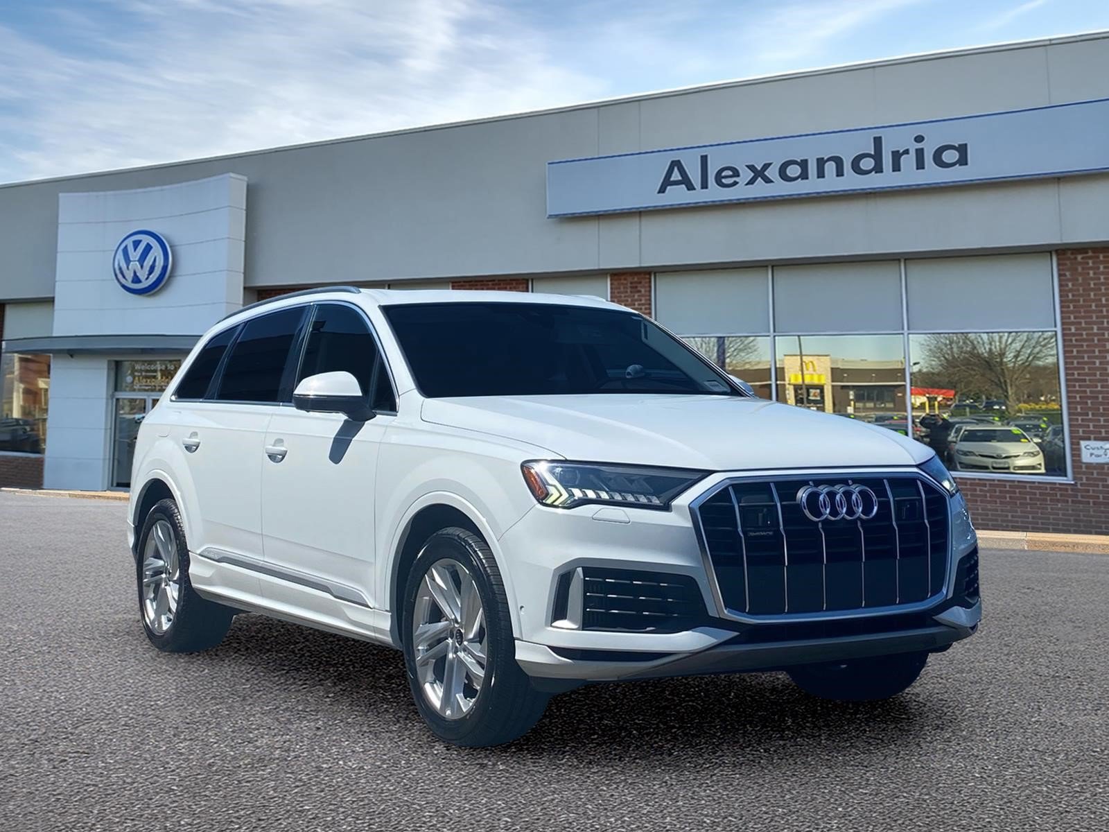 Used 2023 Audi Q7 3.0T Premium w/ Convenience Package