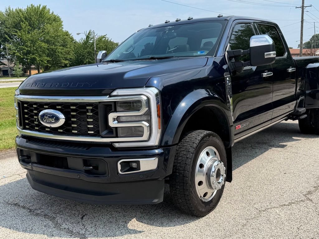Used 2025 Ford F450 Platinum w/ Platinum Plus Package AWD/4WD image 5