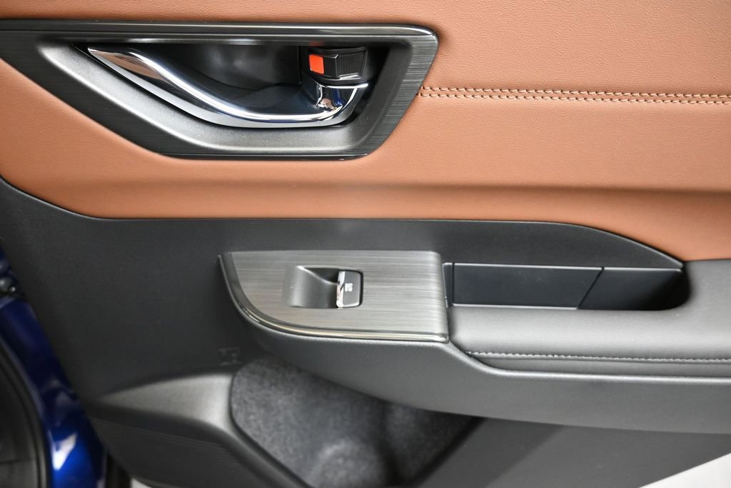 New 2026 Subaru Outback Touring AWD/4WD image 15
