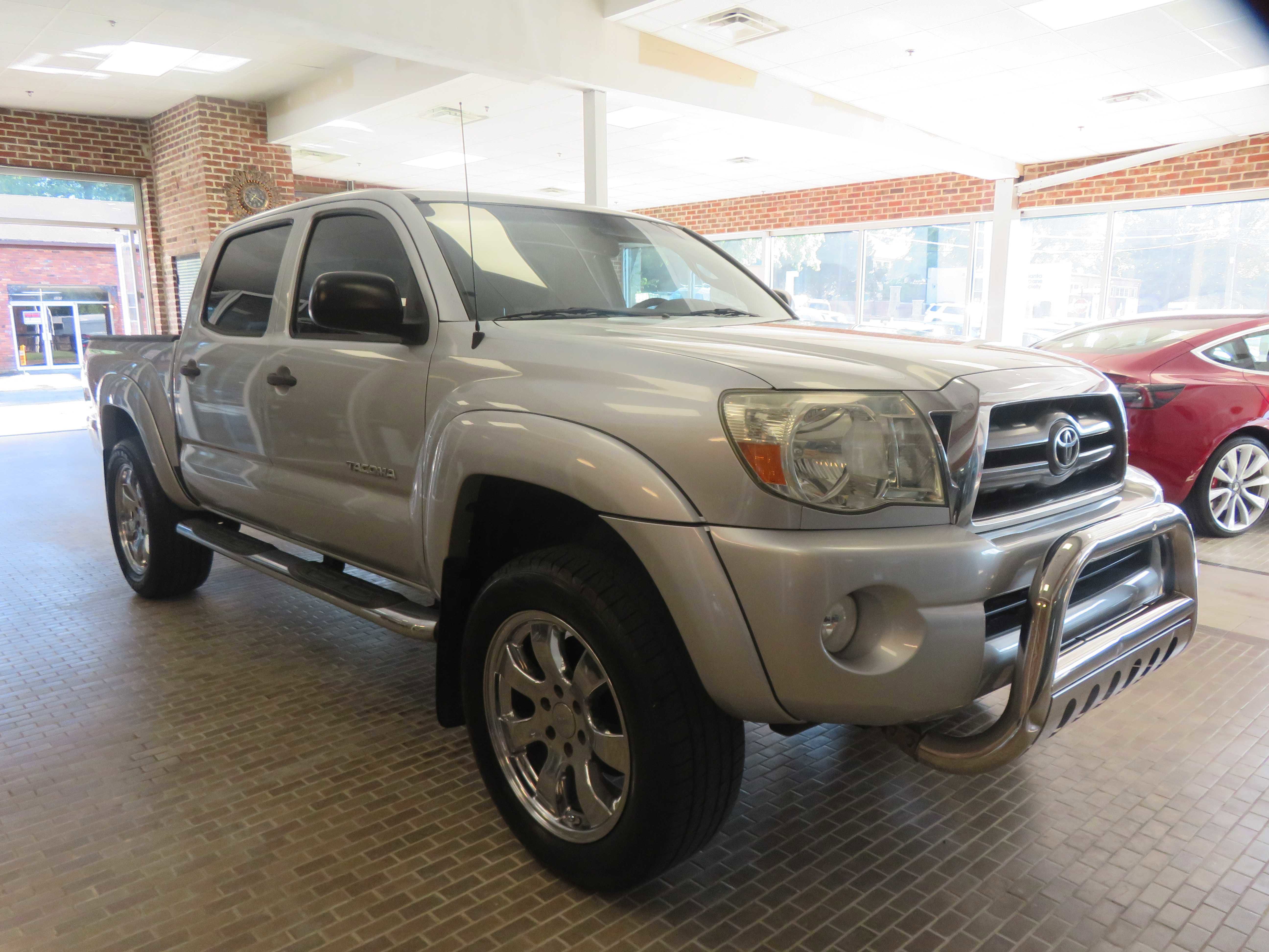 Used 2010 Toyota Tacoma PreRunner RWD image 57