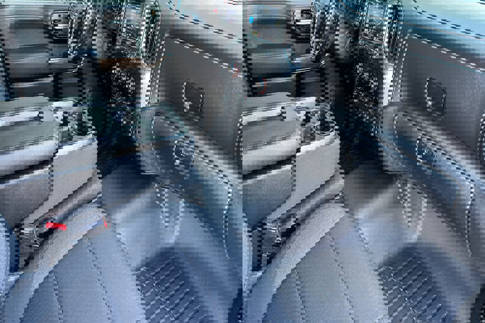 Used 2020 Chevrolet Silverado 2500 LT w/ All Star Edition image 16