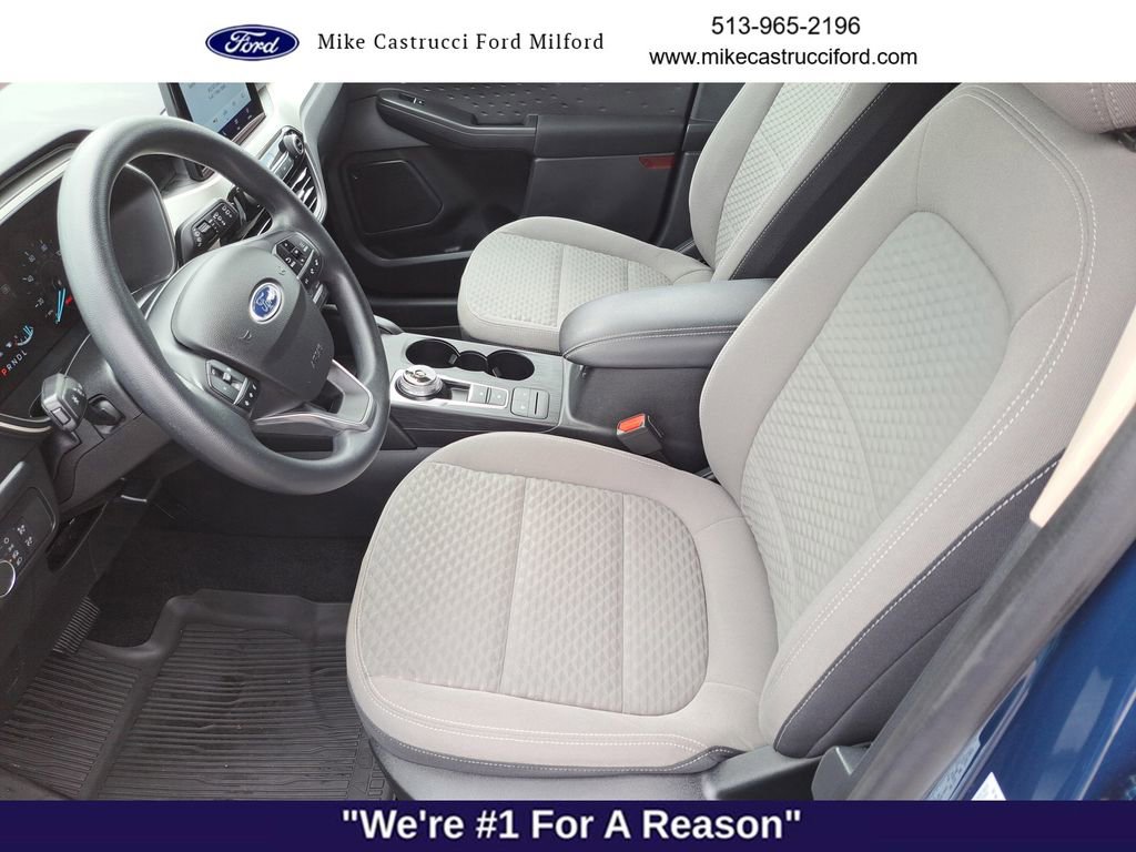 Used 2020 Ford Escape SE image 22