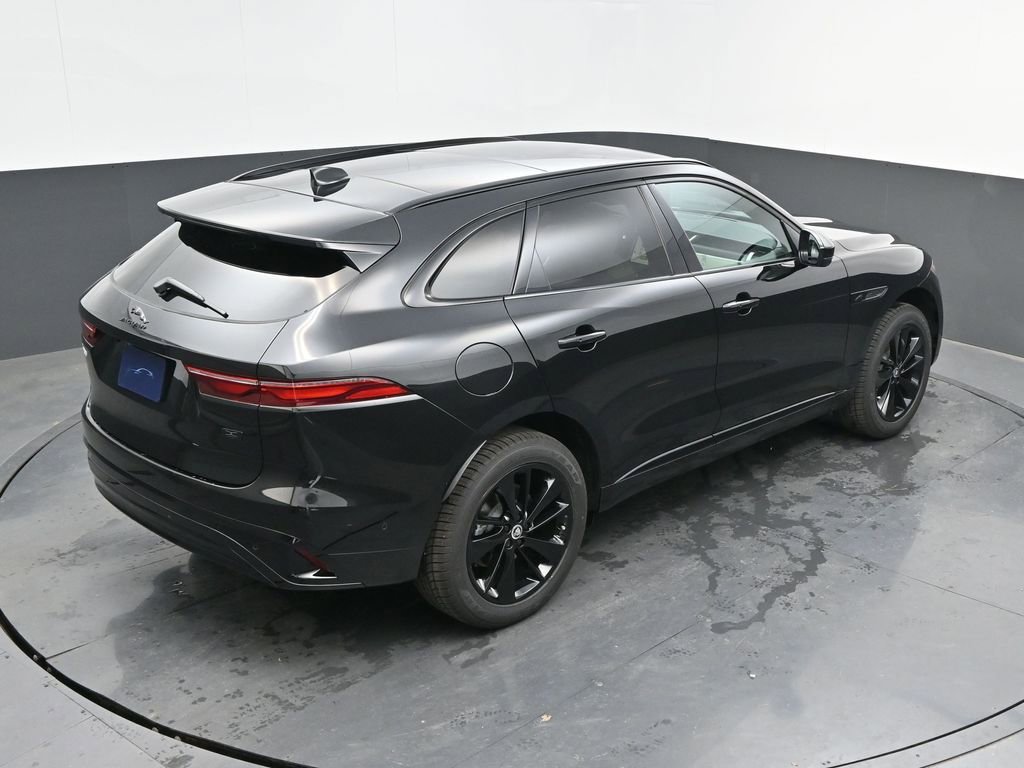 Used 2026 Jaguar F-PACE R-Dynamic S image 33