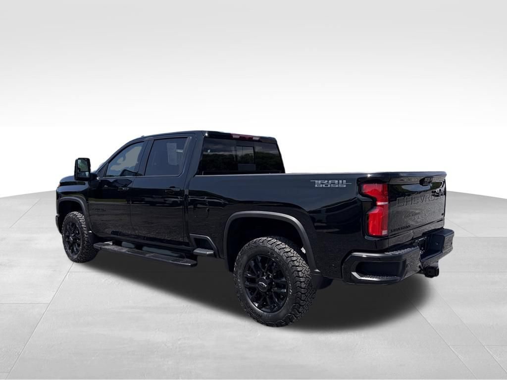 Used 2025 Chevrolet Silverado 2500 LTZ w/ Trail Boss Package AWD/4WD image 18